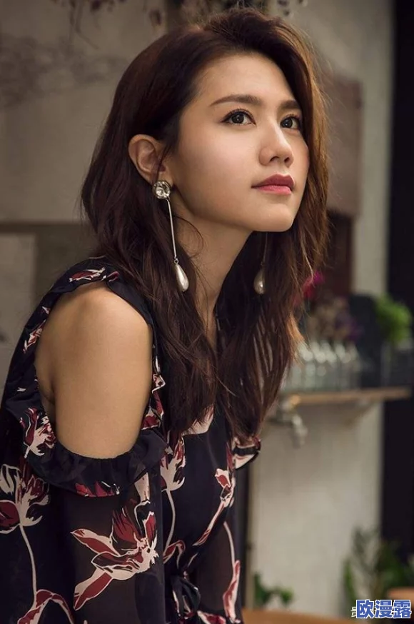 5G影视多人运动罗志祥,传与女星深夜密会引发热议,粉丝纷纷猜测新恋情曝光! 5G影视多人运动罗志祥,传与女星深夜密会引发热议,粉丝纷纷猜测新恋情曝光!